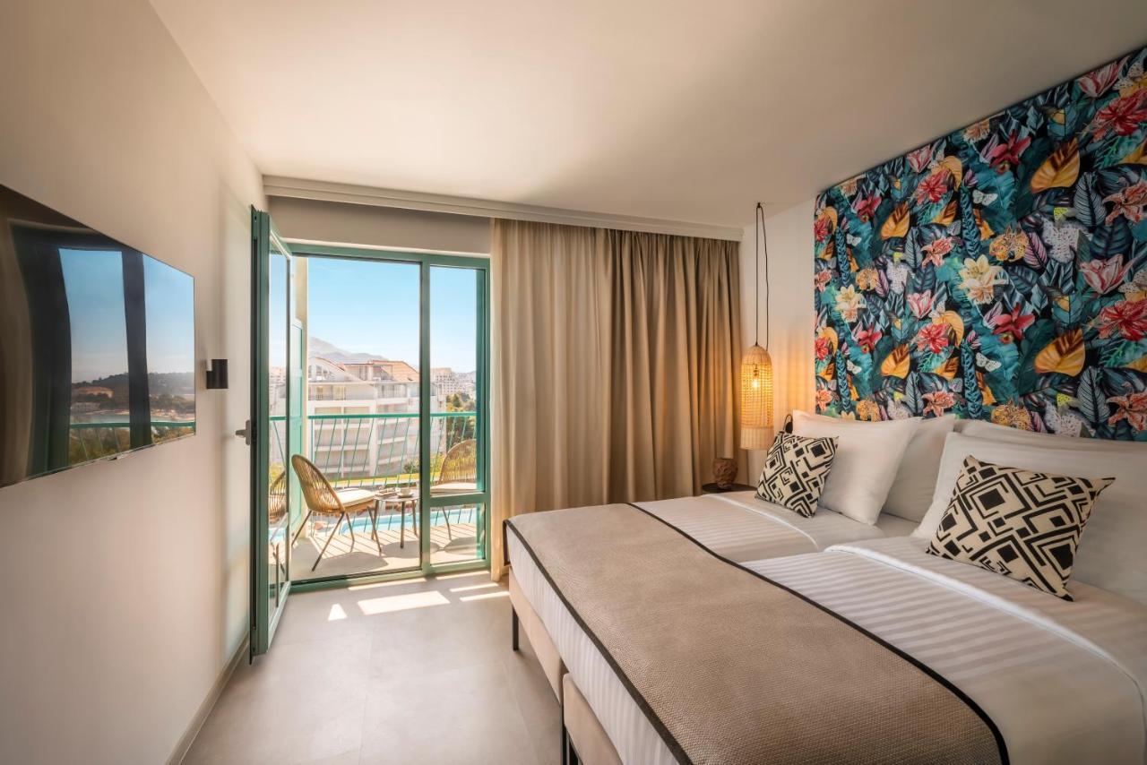Places Dalmacija By Valamar มาคาร์สกา ภายนอก รูปภาพ