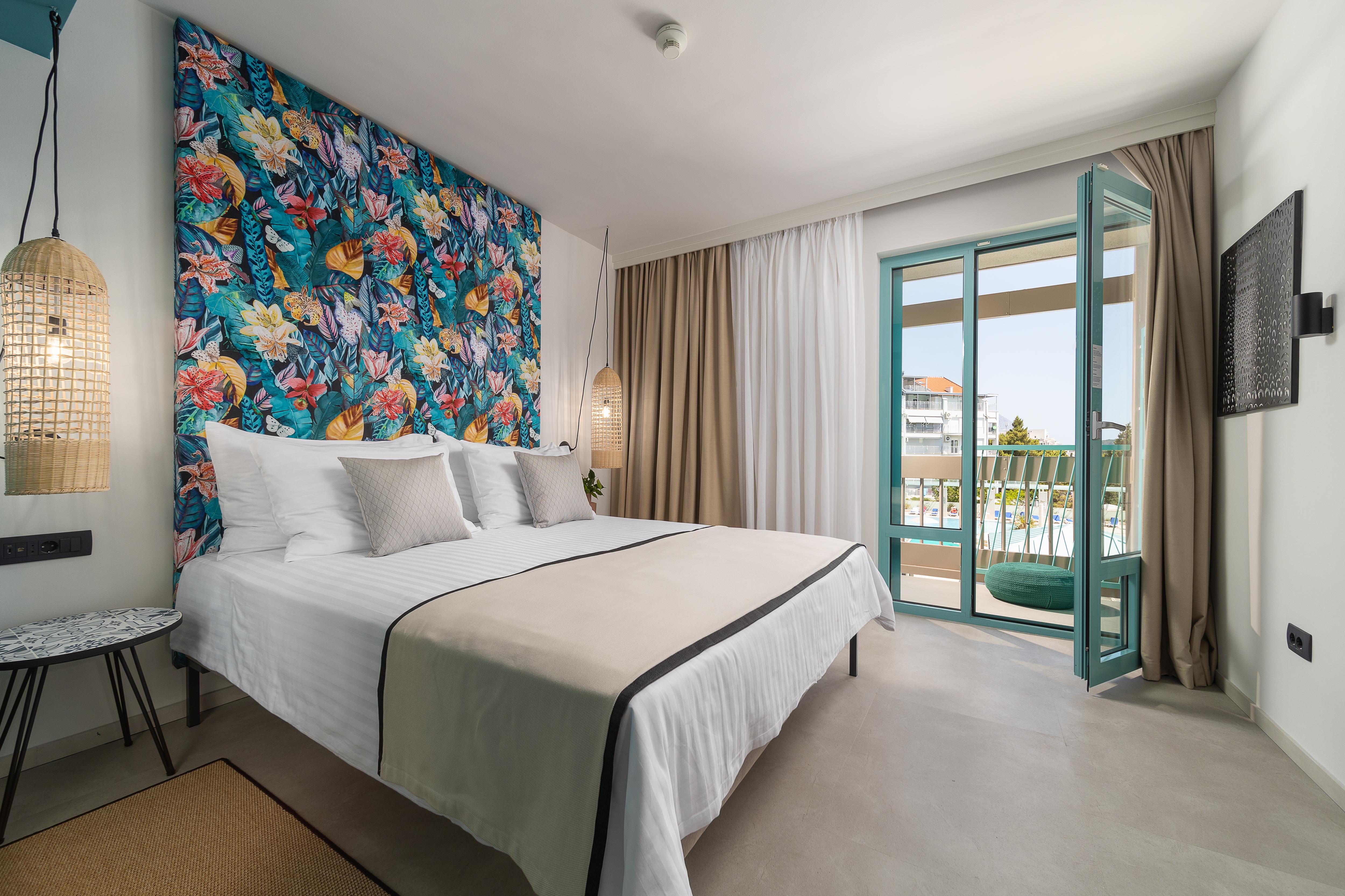 Places Dalmacija By Valamar มาคาร์สกา ภายนอก รูปภาพ